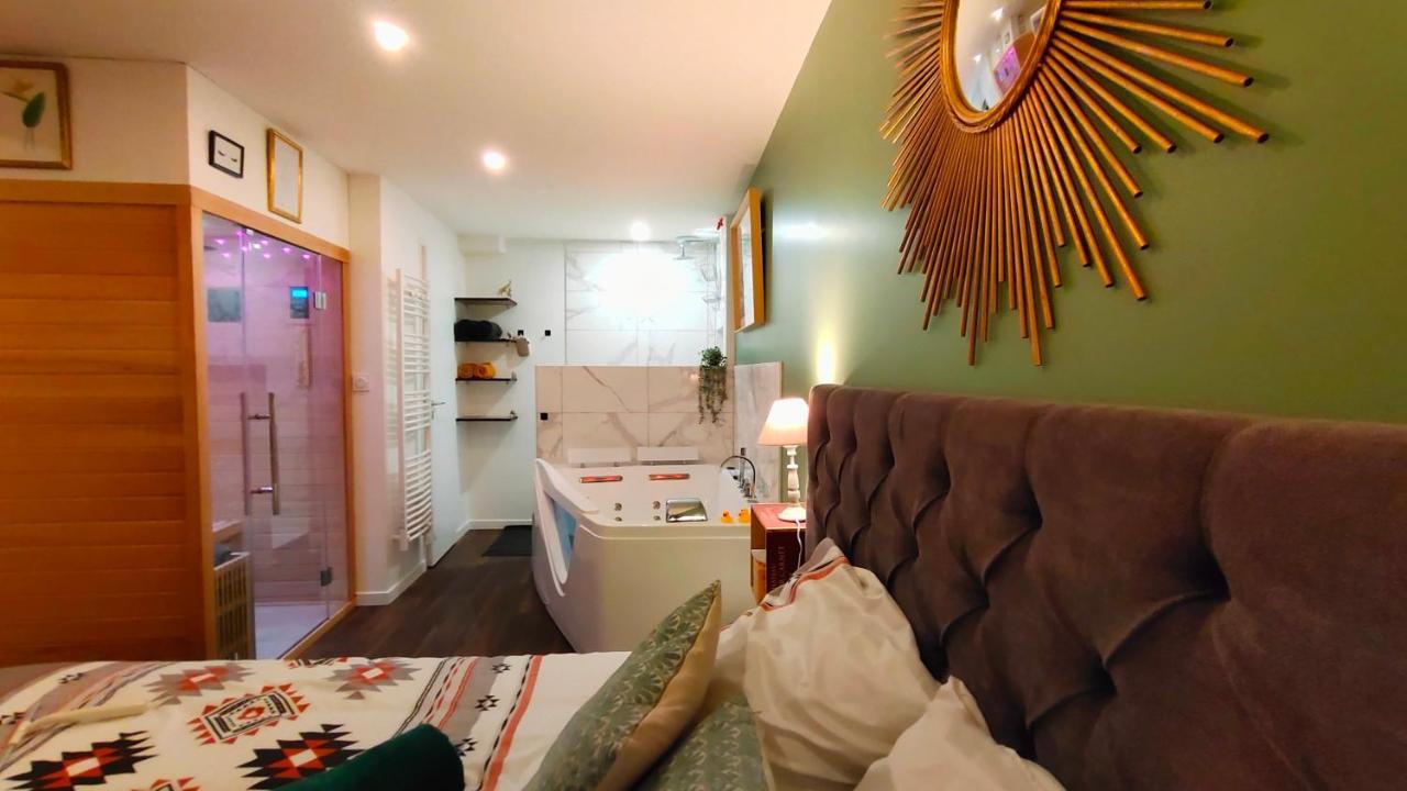 Votre Escale Jungle Sauna&Spa Niort Esterno foto