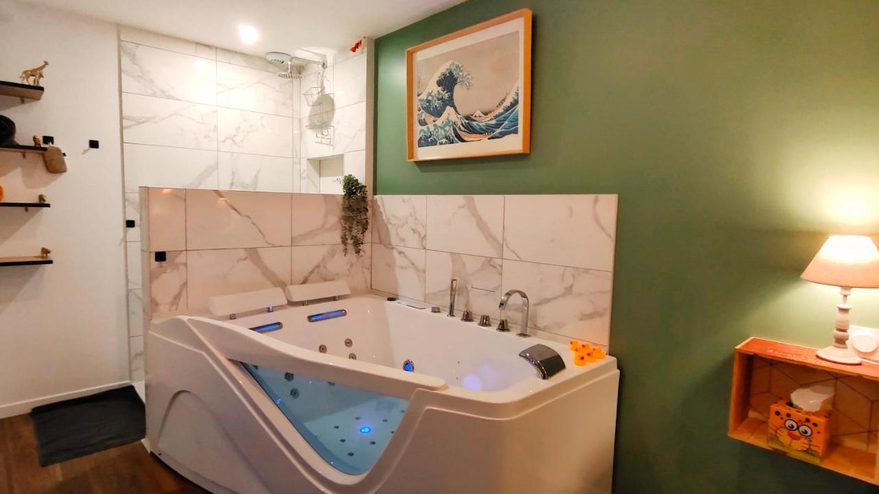 Votre Escale Jungle Sauna&Spa Niort Esterno foto